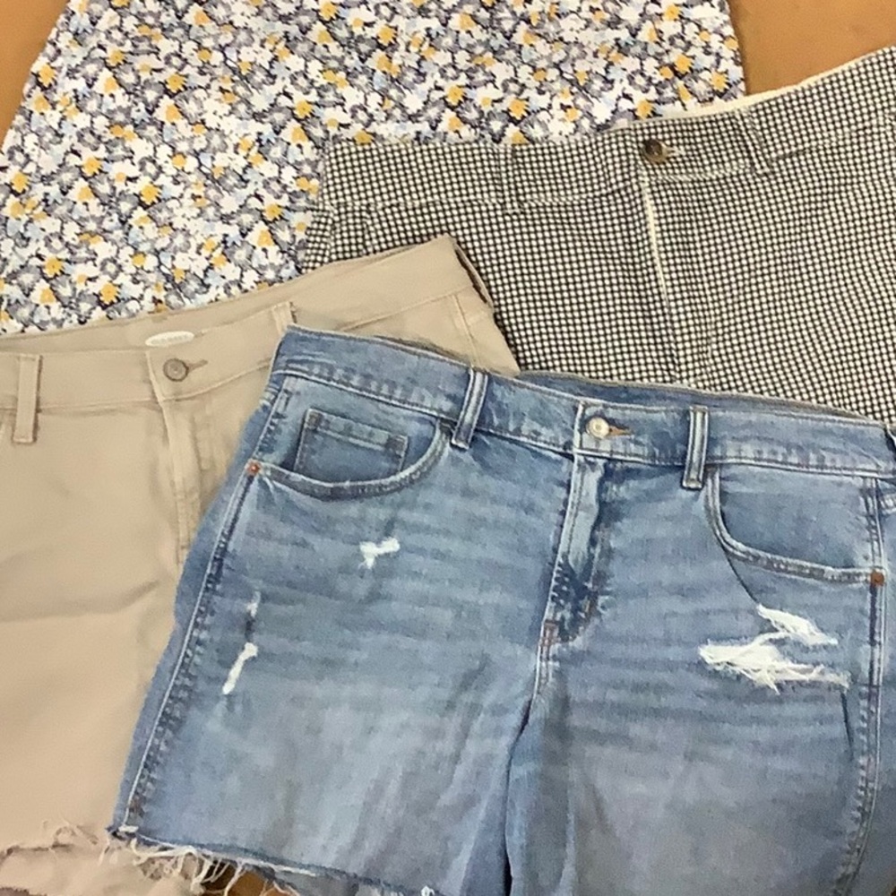Lot of four Old Navy Boyfriend Shorts, tan, denim, floral, and check gingham